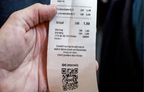 Code QR imprimé sur un ticket